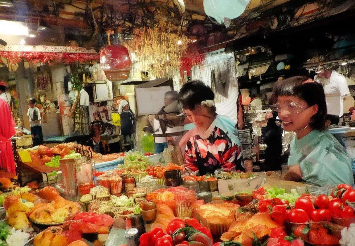 格罗兹尼对莫火车：战术对决与团队合作解析