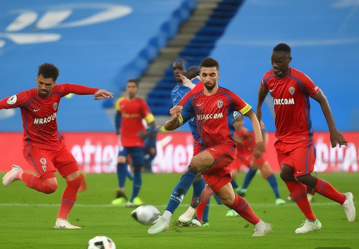 巴黎圣曼VS摩纳哥：历史交锋、现状分析及战术对决揭秘(图3)